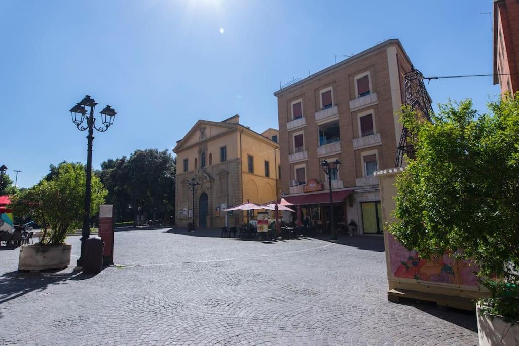 Rossini Home Pesaro Vicino Al Teatro Rossini By Yohome Exterior foto